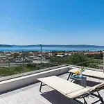 Front In Kastel Gomilica Kaštela